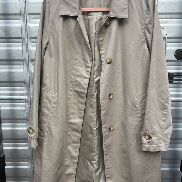 Classic vintage tan beige GAP coat with lining - Picture 10 of 12